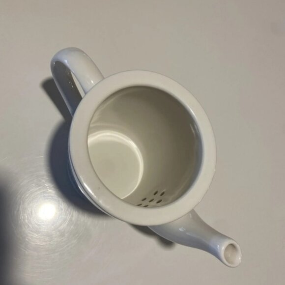 Totally Canadian! Tim Hortons Always Fresh 2 Cup Tea Pot - Picture 3 of 13